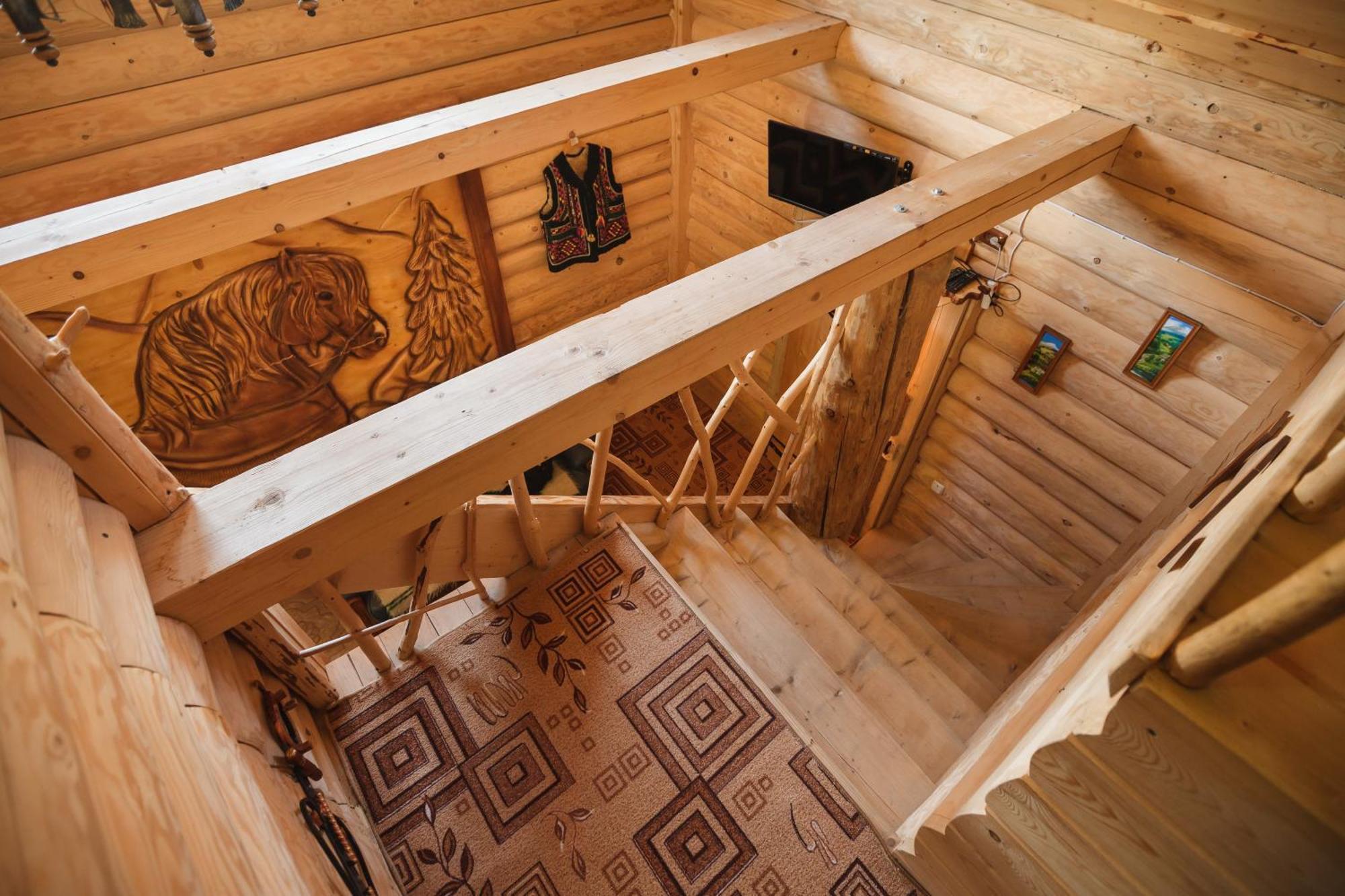 Хата Різьбяра Villa Beloberezka Ruang foto